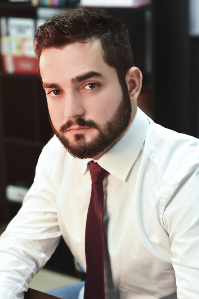 Advogado Vinícius Machado OAB 411228 especialista em Direito à Saúde em Piracicaba