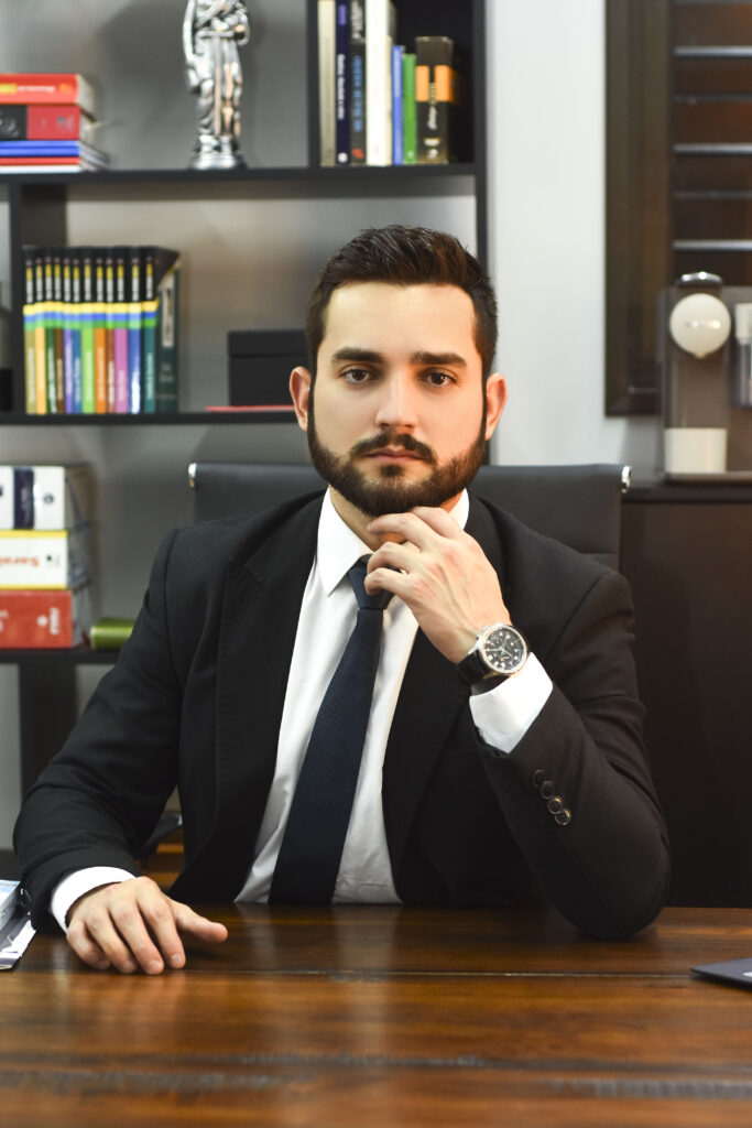 machado-vilar-advogado